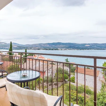 Apartment Cheap Tanja Trogir
