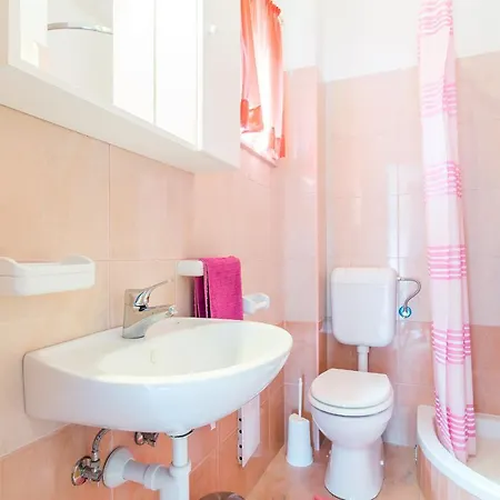 Cheap Tanja Apartment