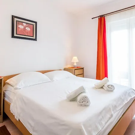 Cheap Tanja Apartment *
